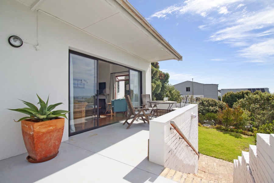 To Let 3 Bedroom Property for Rent in Kommetjie Western Cape